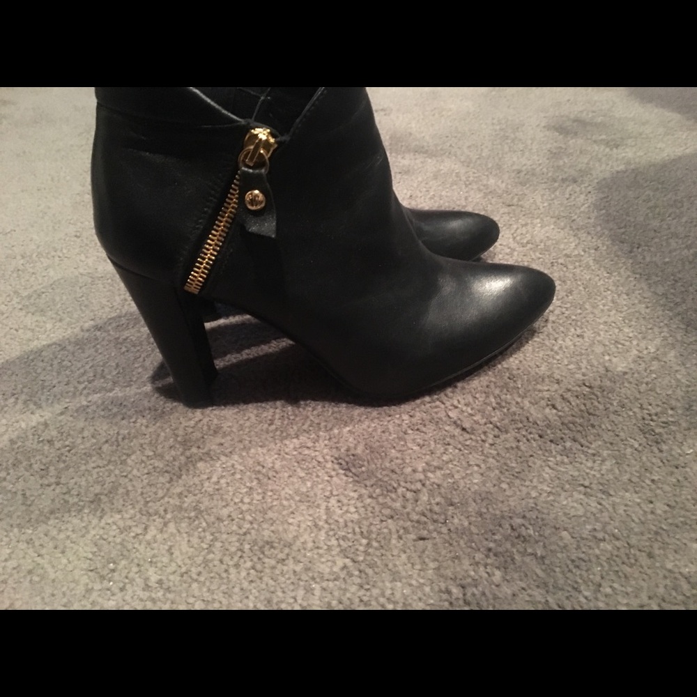 Stuart Weitzman booties